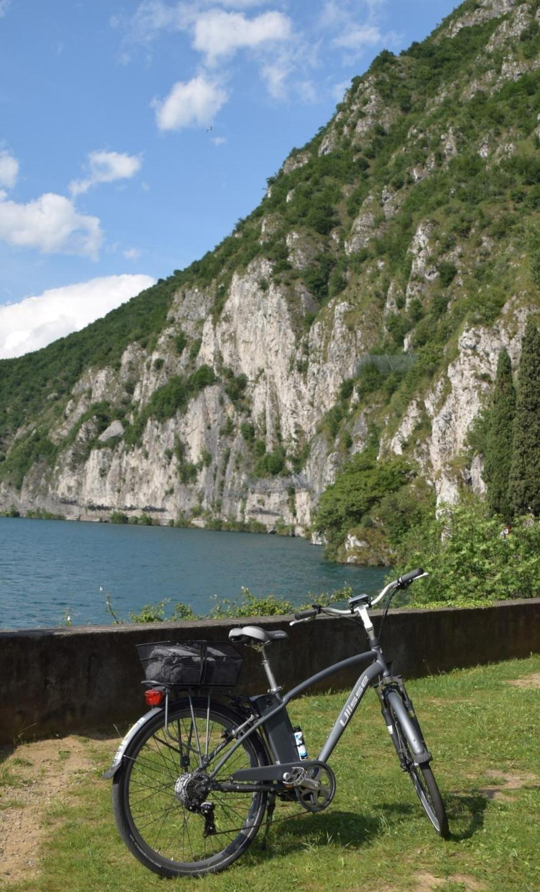 Angelo&Mari Mountain Lake Iseo Hospitality Marone Exterior photo