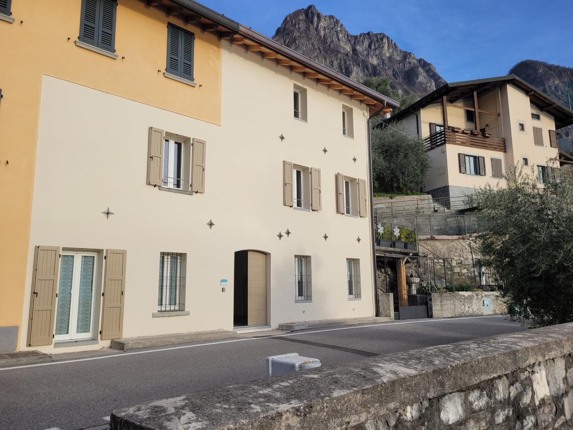 Angelo&Mari Mountain Lake Iseo Hospitality Marone Exterior photo